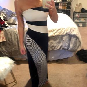 Maxi dress size small